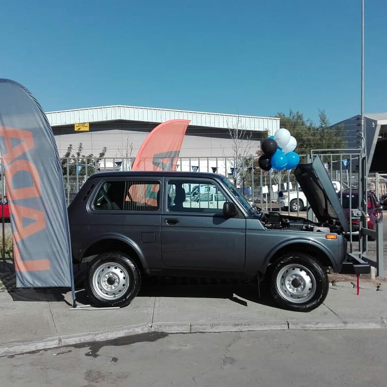 Lada Chile tweet media
