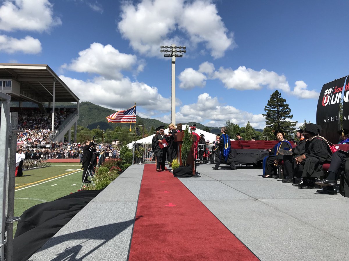 SOUAshland's tweet photo. Awarding of degrees #RaiderUp #souclassof2018 https://t.co/eUZ1RmGfol