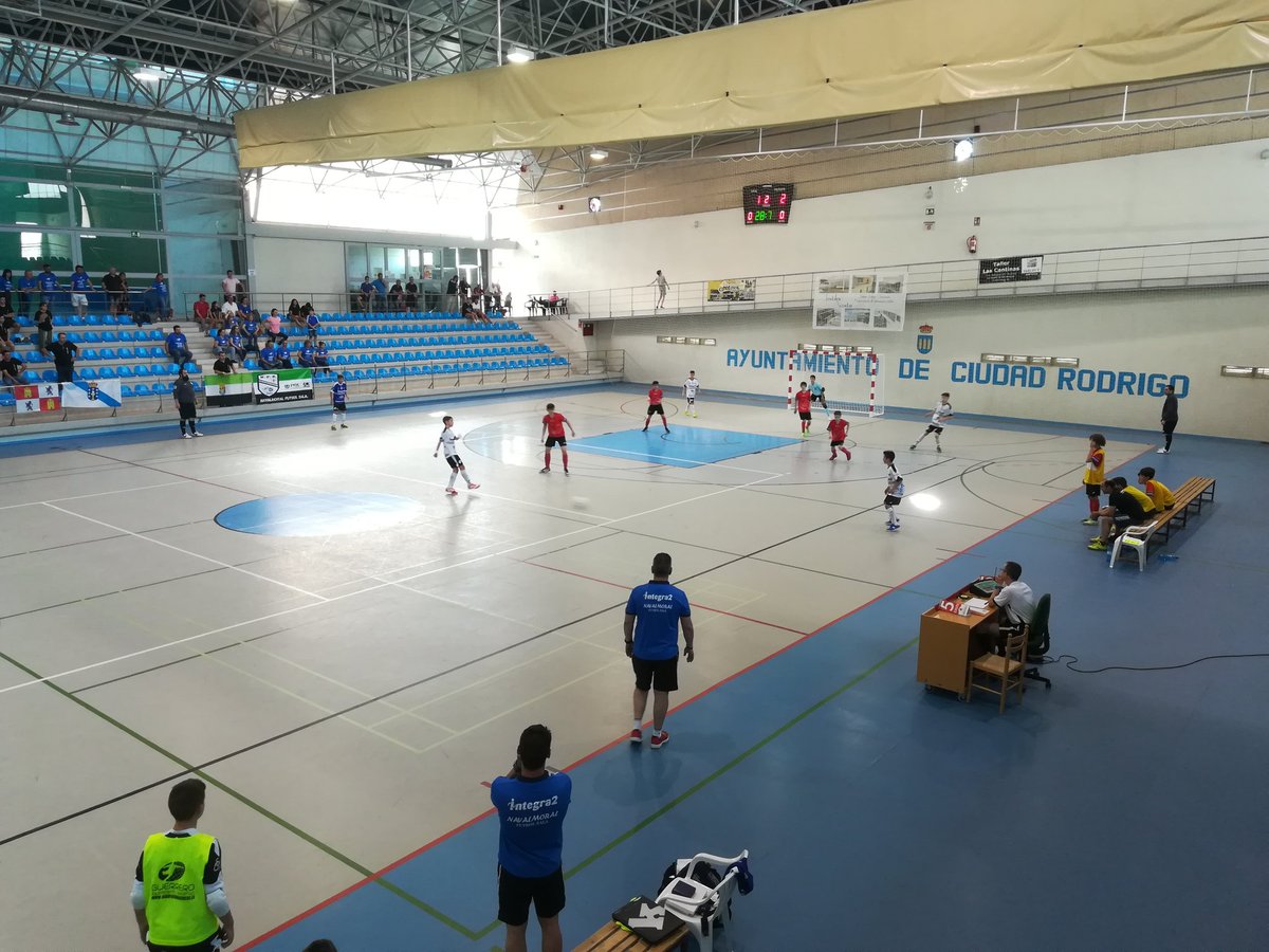 CD Tres Columnas tweet media