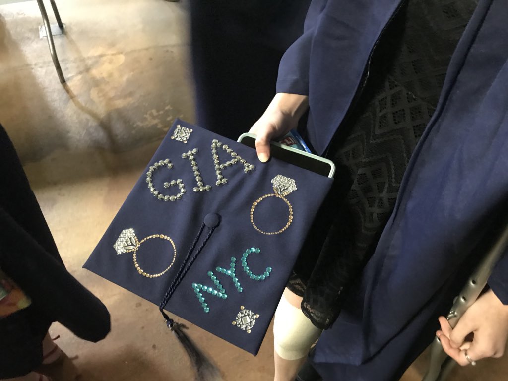 sweet_meghan's tweet photo. #MMU2018 brought it with some amazing mortar boards this morning https://t.co/5VYUUbSsyO