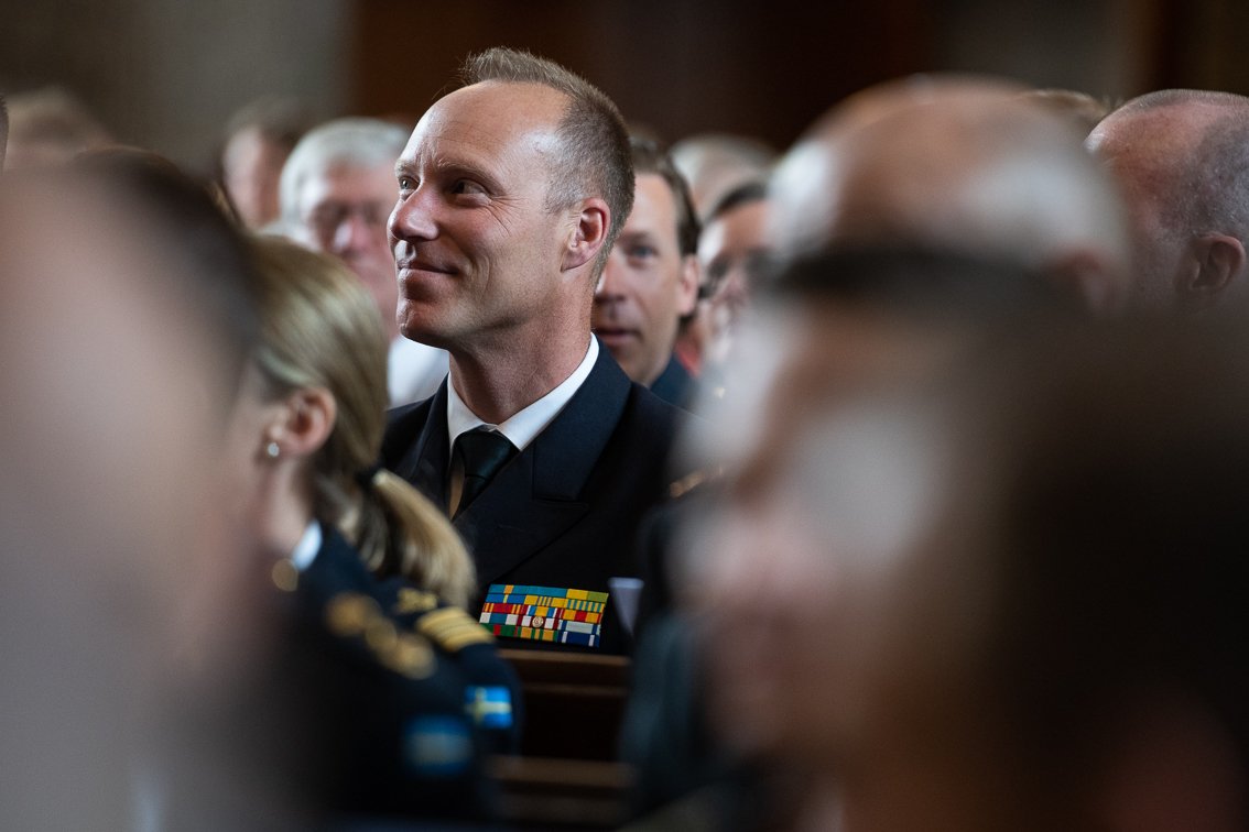 Forsvarshogsk's tweet image. Stort grattis till de studerande på Högre Stabsofficersutbildningen (HSU 16-18) som tog examen i torsdags.

Nu kan de befordras till överstelöjtnant/kommendörkapten och ta större ansvar för Försvarsmaktens utveckling.