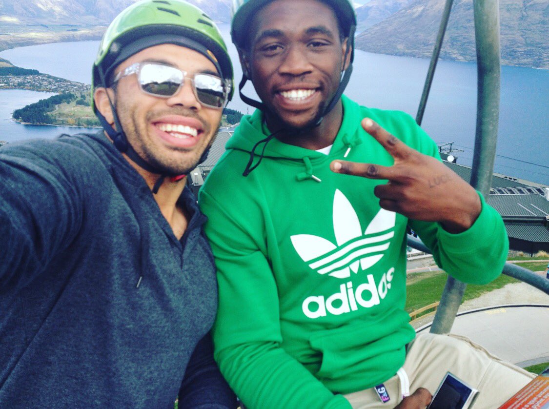 BryanHabana's tweet image. Hayo!! Happy birthday comrade!! Thanks for giving us a present with that Bok win today!!! #TooProud #CaptainKolisi