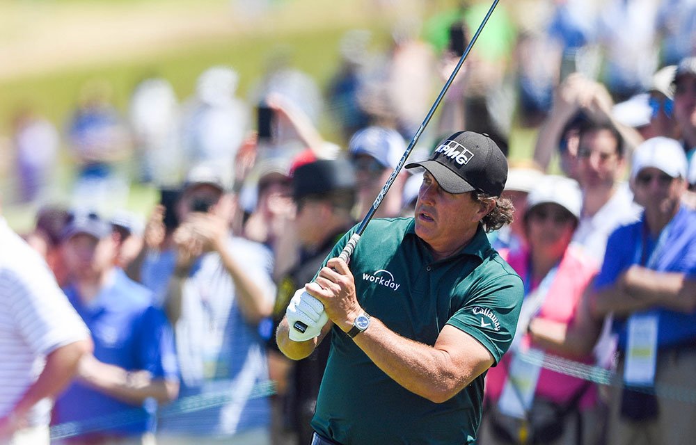 U.S. Open gallery sings \Happy Birthday\ to Phil Mickelson 

 