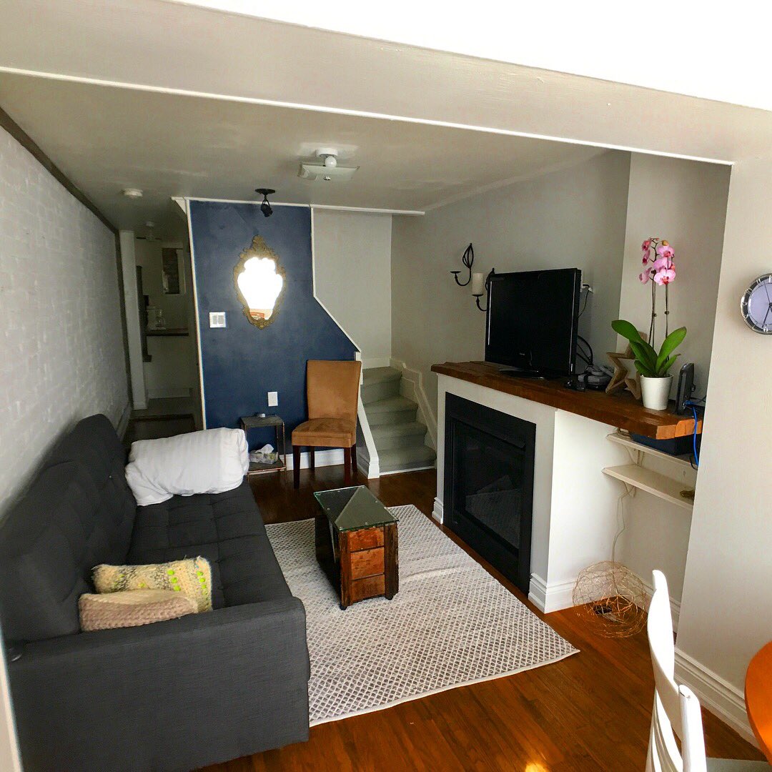 jake_mondrow's tweet photo. New Listing, 2 Bedroom house for lease in the Coxwell and Gerrard Area
•
#toronto #toronto_insta #torontolife #torontoliving #torontonightlife #torontoeats #torontorestaurants #eastyork #torontofood #torontoartist #torontoentrepreneur #torontobusiness #torontostartup #torontobar https://t.co/Kji3PTC0Bf
