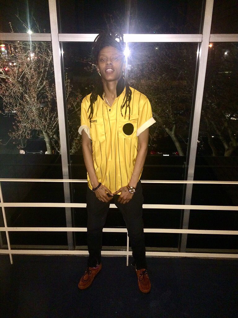 ImRude_ImRare's tweet photo. Gu Drop 🏆🤩😻🖕🏽 #gmas18 #dcartist #DMV #6ix9ine #ALLCAPS #2Pac #atl #upcomingartist #larrybird #Beatles #Degrassi #فرنسا_أستراليا #GOD #iTunes #SoundCloud #Tidal #Spotify #vertified #Trending #NickiHndrixxTour https://t.co/VJNLtCwfc3