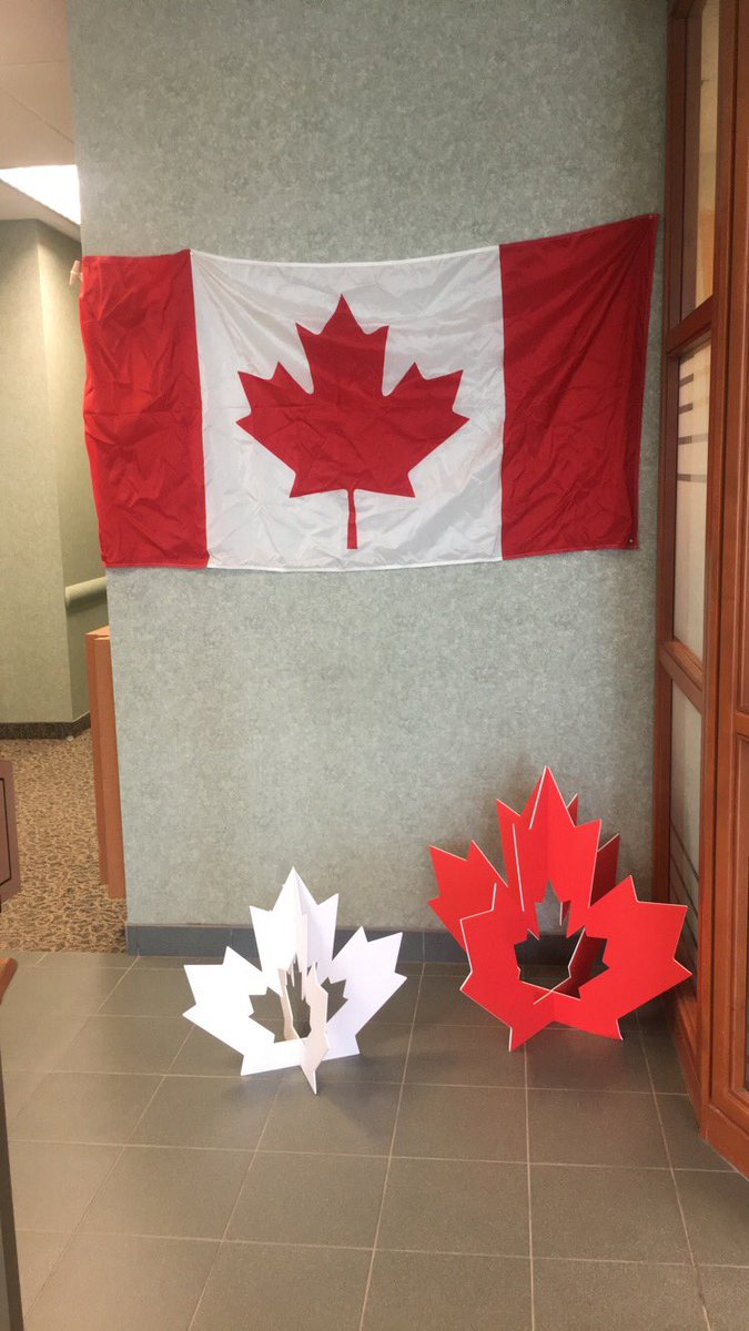 NatalieBouch94's tweet photo. Canada Day celebrations here at Branch 3553 in Beamsville 💚 #proudtobecanadian ❤️ @MissCanadaPlus @CobyHawkins_TD https://t.co/7LHwJL3FT0