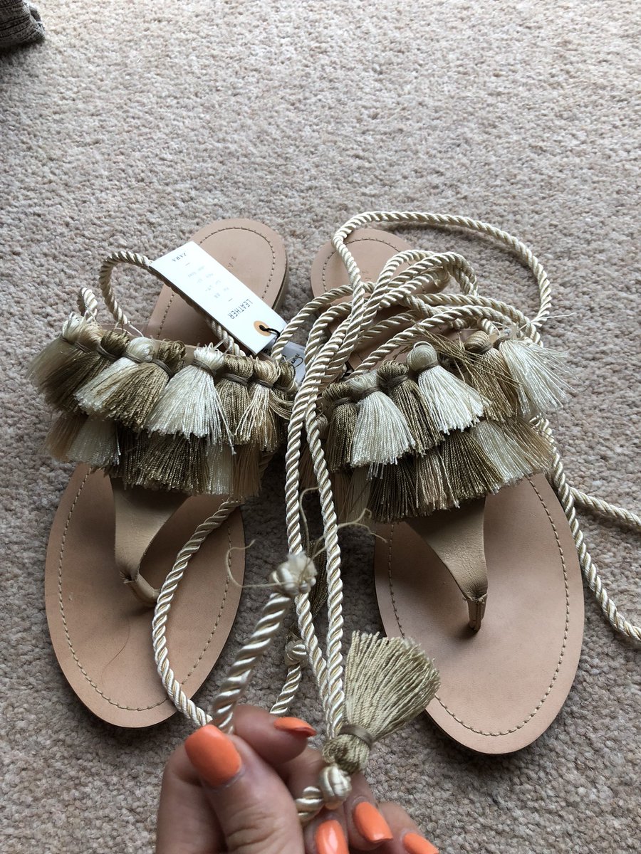 sandals with tassels zara