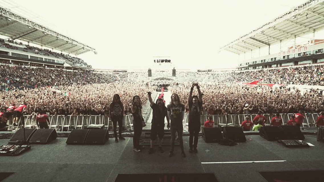 hellyeahband's tweet photo. it all starts in sept!!! https://t.co/CRwExhKVZG