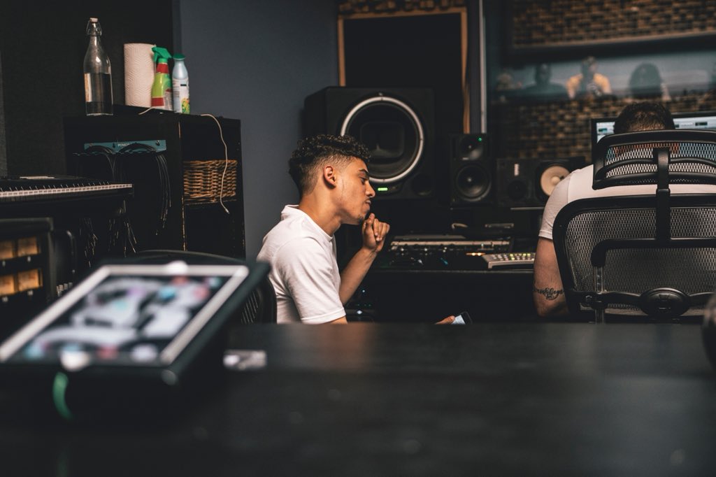 jaysavior_'s tweet photo. New sauce on the way 😤 https://t.co/Dj7xhmpBjj
