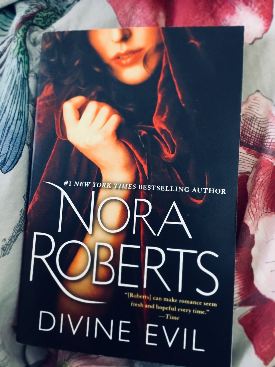 authorkaseylane's tweet image. So weird how the volume of my texts goes up the more behind I am on writing. It doesn't help my focus to have this beauty sitting here, taunting me. "Read me, Kasey...read me." #shouldbeworking #squirrel #nora