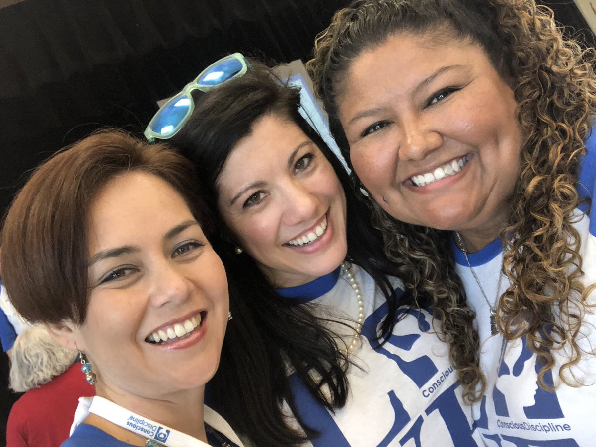 DrAxiniaZepeda's tweet photo. One more day with the “Triplet”crew! ⭐️💗 at Conscious Discipline Insitute! #helper #CD1A2018 #Houston @ConsciousD https://t.co/2ALod36U91