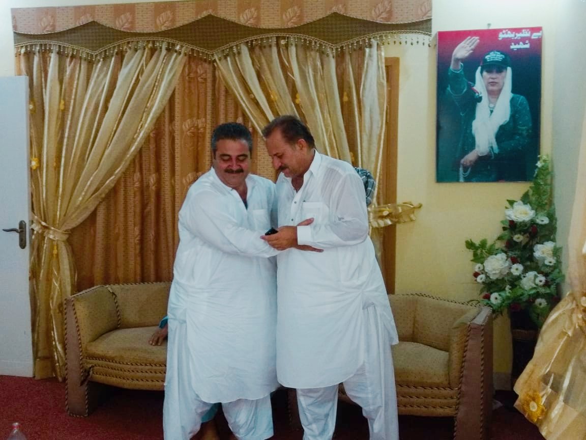 DilMohammadPPP's tweet photo. 1st Day Of Eid 2018
I feel very proud that I spent first day of Eid 2018 amongst great workers and peoples of #PS_129 .
@BBhuttoZardari , @FaryalTalpurPk , @NisarKhuhro_SME , @SaeedGhani1 , @ShezadMajeed_ , @DistrictCentra1 , @saiyidsajidshah https://t.co/nT3maMBPmW