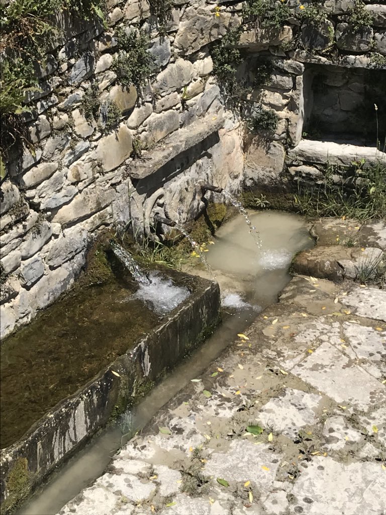 Si el agua es vida, Jánovas está lleno de vida. #janovasnorebla