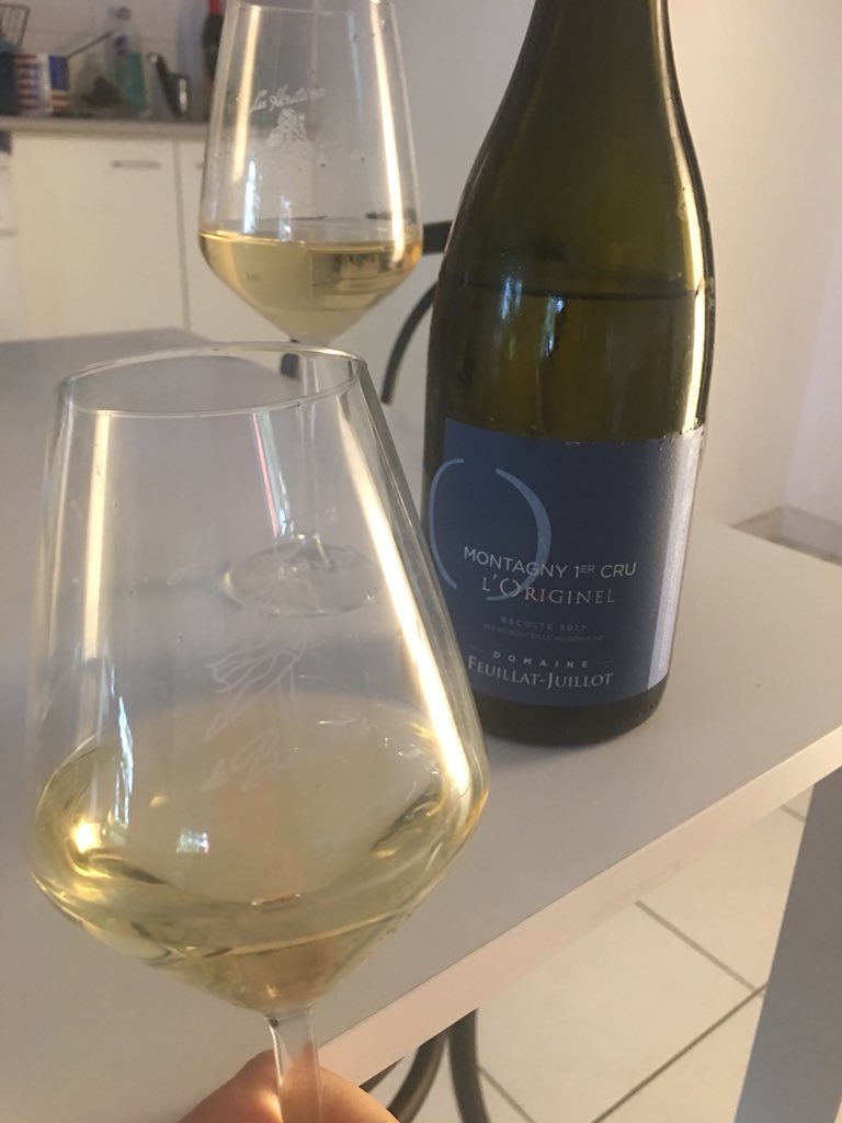 <a href="/AngeGardienVin/">Cellier Domesticus⛅️</a> <a href="/VinojurisFrance/">VINOJURIS Officiel</a> <a href="/TempoChevrier/">Vincent Chevrier</a> <a href="/VinoTeam/">VinoTeam</a> <a href="/MySublivin/">Sublivin</a> @vitavinum <a href="/thomas_babin/">Thomas Babin</a> <a href="/Vinexplore/">Vinexplore</a> <a href="/vinosoftcom/">Vinosoft</a> <a href="/LeMuscadet/">muscadet</a> @ParolesetVin <a href="/romaincacace/">Les Pieds Sous La Table</a> <a href="/Lee__Corn/">Lee Corn 🍥</a> <a href="/lawinetech/">La WineTech 🍇</a> <a href="/EasyBacchus/">EasyBacchus</a> @adelineduracell <a href="/CaveasyApp/">Caveasy</a> <a href="/iDealwine/">iDealwine | FR 🇫🇷</a> <a href="/lelieuduvin/">Léodagan</a> @AveineOfficiel <a href="/_Vinovae/">VINOVAE</a> <a href="/lesgrappes/">Les Grappes</a> <a href="/WODWineOnDemand/">Wine On Demand</a> <a href="/philippe1richy/">Philippe Richy</a> <a href="/TrinqueFougasse/">Trinque Fougasse</a> <a href="/VinsduLanguedoc/">Vins du Languedoc</a> <a href="/pezenas_online/">Pézenas online</a> <a href="/VilledePezenas/">Ville de Pezenas</a> <a href="/hautlignieres/">jerome rateau wine</a> <a href="/AOCVINSDUBUGEY/">AOC VINS BUGEY</a> <a href="/PrintempsBugey/">Printemps Vins Bugey</a> <a href="/LPBallon/">Le Petit Ballon</a> <a href="/TrocWine/">TrocWine</a> <a href="/WineServicesGrp/">Wine Services Group</a> <a href="/scorelab_io/">Scorelab.io</a> <a href="/JeanBouteille/">Jean Bouteille</a> <a href="/PlugWine/">Plugwine</a> <a href="/VignesdeNantes/">Les Vignes de Nantes</a> @vignoblenantes <a href="/vinsdeloire/">Vins du Val de Loire</a> <a href="/techloirevalley/">La French Tech Val de Loire</a> <a href="/LoireValleyWine/">Loire Valley Wines</a> <a href="/madeinvdl/">Made in Val de Loire</a> <a href="/VLoire_Tourisme/">Val de Loire Tourisme 🏰</a> <a href="/Alsace/">Alsace</a> <a href="/TerraVitis/">Terra Vitis</a> <a href="/AlsaceWines/">AlsaceWines</a> <a href="/M_Chapoutier/">Maison M. CHAPOUTIER</a> Originalité volume 2 : 

Vieilles vignes de Chardonnay en Montagny 1er Cru , fermenté et élevé 10 mois en jarre en terre cuite italienne ! 

L’âme Originelle du Chardonnay ... 

Ps: conçu et vinifié par <a href="/Atout_Terroir/">Atout-Terroir</a> au <a href="/Domaine/">domaine</a> Feuillat Juillot !