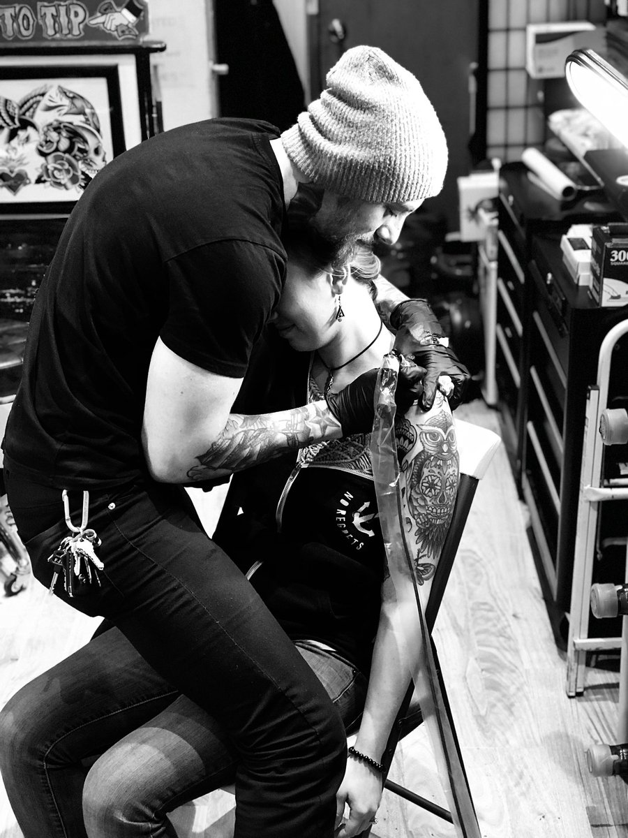 Blaxstrom1's tweet photo. Photo from real life of me being soft and tattooing my wife on her birthday. #blaxstrom #tattooing #brooklynink #brooklyn https://t.co/ApU5Zj2VNu