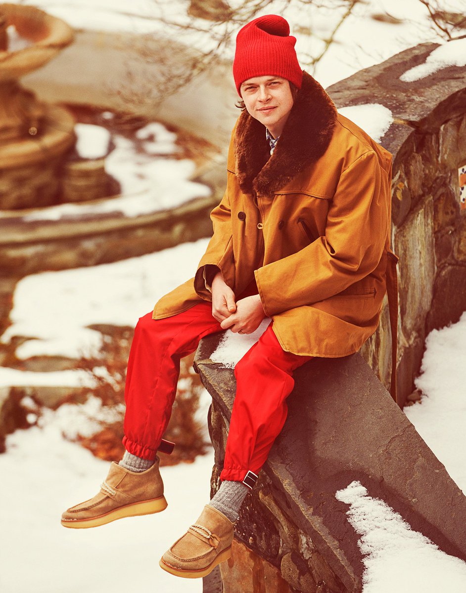 UNCSchoolofArts's tweet photo. "Meet Dane DeHaan. Actor and wood chopping enthusiast." https://t.co/ODmB80H6Nl #UNCSAdrama #sbjct https://t.co/2Prs1cXT3j