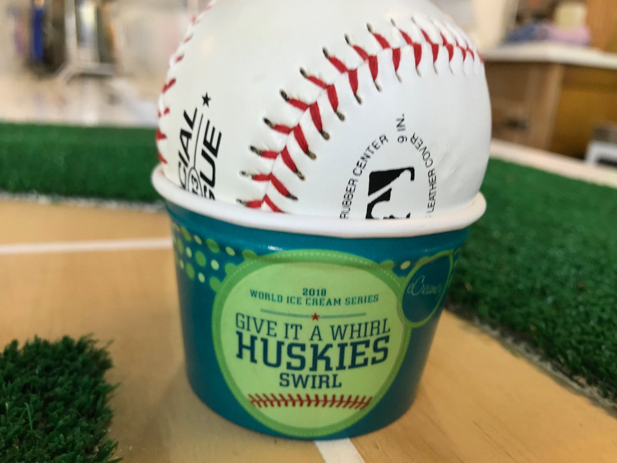 PeteFestersen's tweet photo. Pay a visit to #Ecreamery in #Dundee for your College World Series ice cream flavors. https://t.co/EqS84vWtdb