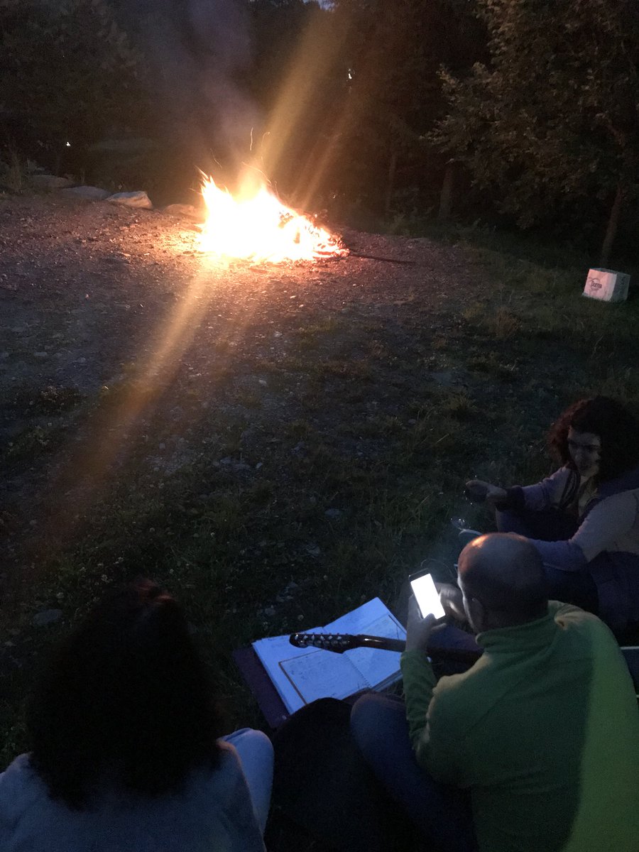 adysuciu's tweet photo. Campfire and singing night #2 at Agile Coach Camp RO @agilecc_ro @ACC_Germany #accro18 @andraydn @cris_darie https://t.co/q4AlArj6gq