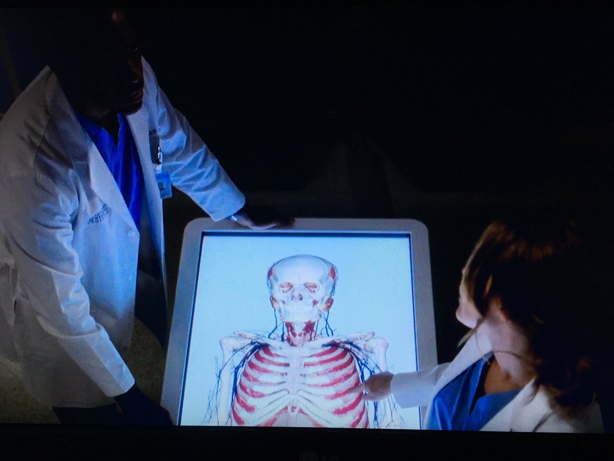 LCoulthwaite's tweet image. Virtual #dissection table in use by surgeons in #GreysAnatomy 🤓 @MMU_HCS has two of these and they are brilliant #TeachingTech 😀👍