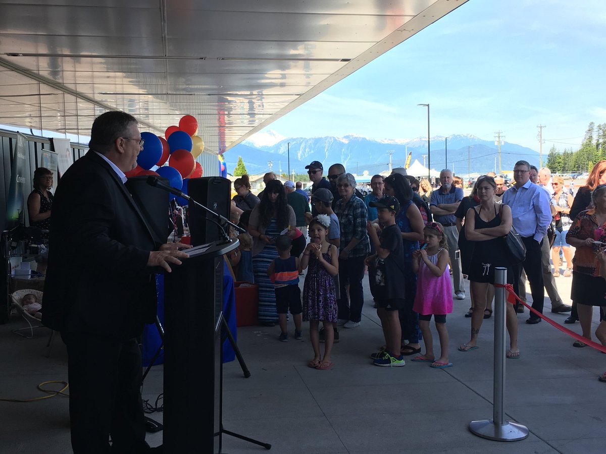 Yay! Opening of new NW Regional Airport terminal and 75th celebration! Great day, great event <a href="/CityofTerrace/">City of Terrace</a>