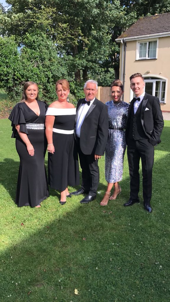 Cliona94's tweet photo. The Hurley’s #Aims2018 https://t.co/RysgLnA9uz