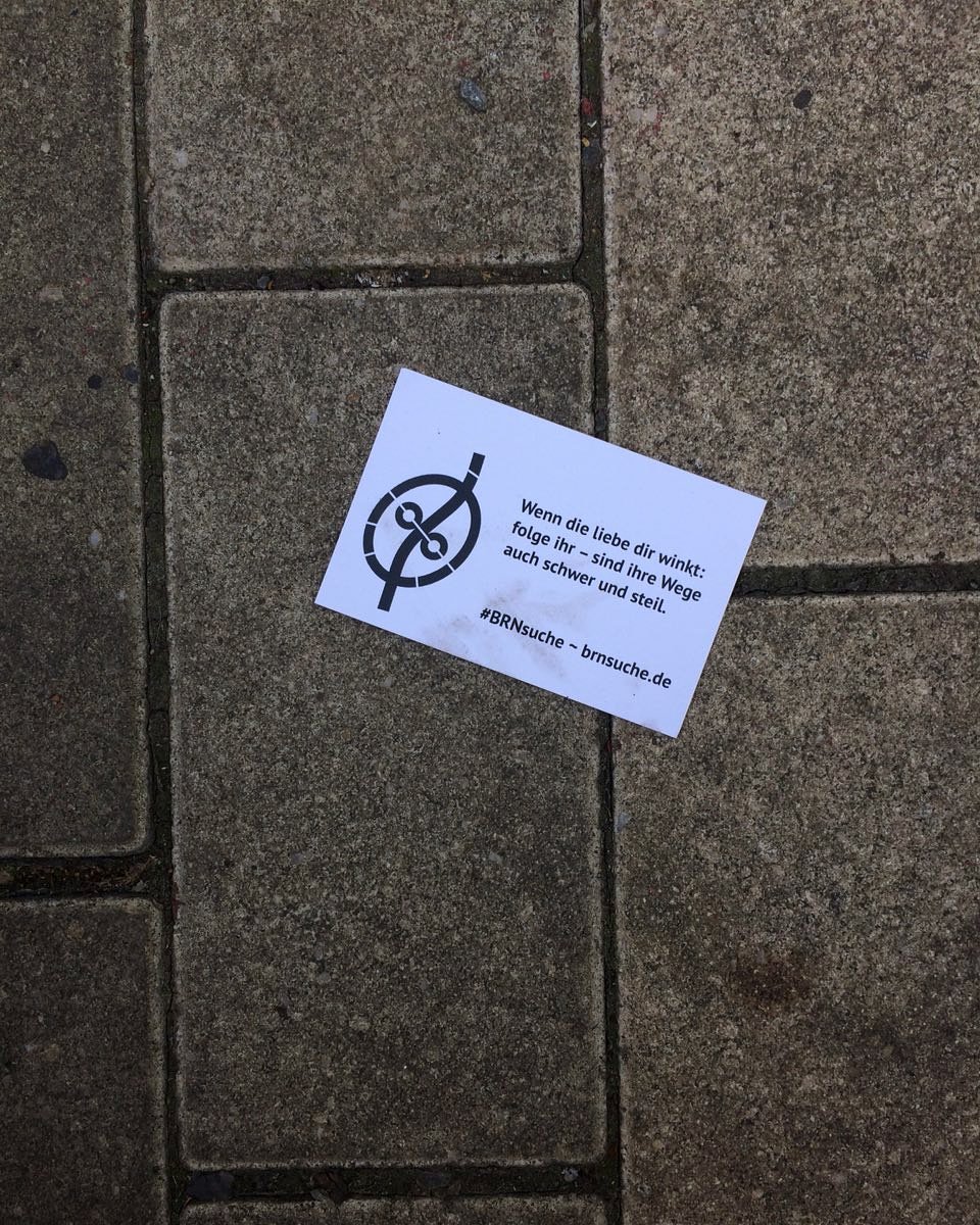 BRNsuche's tweet photo. Morgen geht's weiter! 😀

Eine packende Story mit kniffligen Rätseln erwartet euch - seid dabei! 

#BRNsuche #BRN2018 #brn18 #bunterepublikneustadt #Diversity 

https://t.co/iM0cVNoYae https://t.co/yNF7OFqf8c