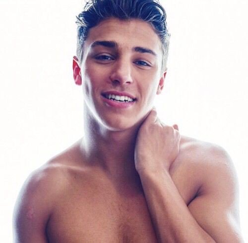 AdaptableHunter's tweet image. "I ᴀʟᴍᴏꜱᴛ ғᴏʀɢᴏᴛ ᴛʜᴀᴛ ꜱᴏᴍᴇ ʙʟᴀᴅᴇꜱ ᴀʀᴇɴ'ᴛ ᴜꜱᴇᴅ ғᴏʀ ᴋɪʟʟɪɴɢ ᴘᴇᴏᴘʟᴇ."

&amp;gt; Cᴏʟʟᴇɢᴇ Sᴛᴜᴅᴇɴᴛ | Aꜱꜱᴀꜱꜱɪɴ
&amp;gt; Oʀɪɢɪɴᴀʟ Cʜᴀʀᴀᴄᴛᴇʀ
&amp;gt; Lɪᴛᴇʀᴀᴛᴇ ᴀɴᴅ ᴅᴇꜱᴄʀɪᴘᴛɪᴠᴇ 
&amp;gt; Mᴜʟᴛɪꜱʜɪᴘ ᴀɴᴅ Mᴜʟᴛɪᴠᴇʀꜱᴇ 
&amp;gt; Mᴀᴛᴜʀᴇ Cᴏɴᴛᴇɴᴛ