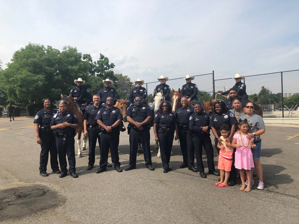 DenverSheriff's tweet photo. It was a beautiful day for the Sheriff Department and the Black Sheriffβs Protective Association (BSPA) to participate in Denverβs @JuneteenthMF. #JuneteenthDenver https://t.co/aBf9onE7yT
