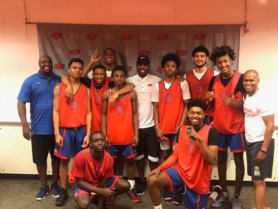 AspasiaAngelou's tweet photo. Congrats to JM Bears Basketball team for great turnout at OSU Basketball Camp! Many thanks to OSU Coaches, Coaches Cudjoe, Gardner & Crosby for their leadership! #JMBears #ProudPrincipal #BeTheChange @jmbearsokc @OKCPS_Athletics @OSUAthletics https://t.co/PBEGWNPQv5