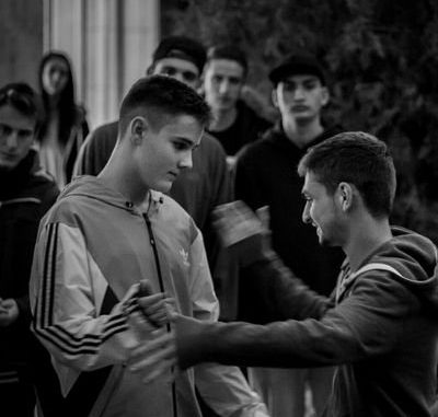 elestilolibre's tweet photo. #GoldBattleMadrid🇪🇸

SEMIFINALES

¡@bntss_  vs #Nevils!

¿Quién gana?

Rt: @bntss_ 
Mg: #Nevils

MaM en https://t.co/us9y2Ayc0t https://t.co/WSzSJYCA5T