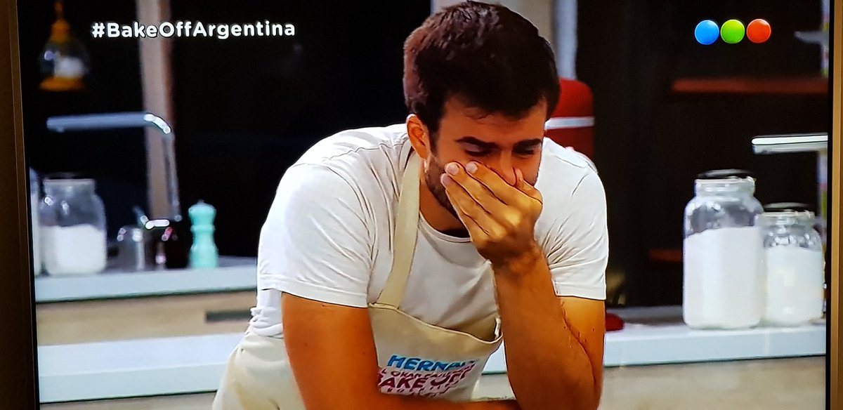 wfanano21's tweet photo. @hernanbakeoff yo igual que vos Aguante #JuliaBakeOff https://t.co/5UAGkZiJK3