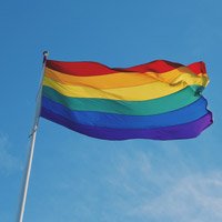 Two #gay Frenchmen attacked violently at #WorldCup pinknews.co.uk/2018/06/14/fif…