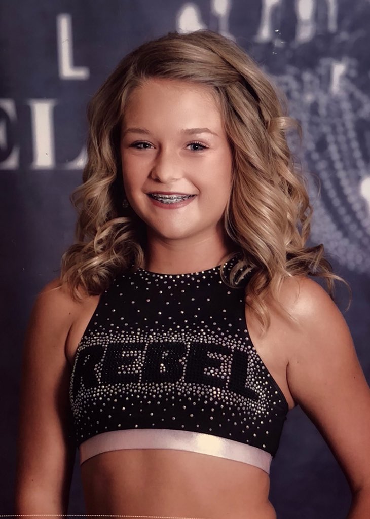 MandyMandyeudy's tweet photo. Casting Call and photo shoot done.. #994💕 #rebelathletic @eudy456 https://t.co/r0CUnFKXyd