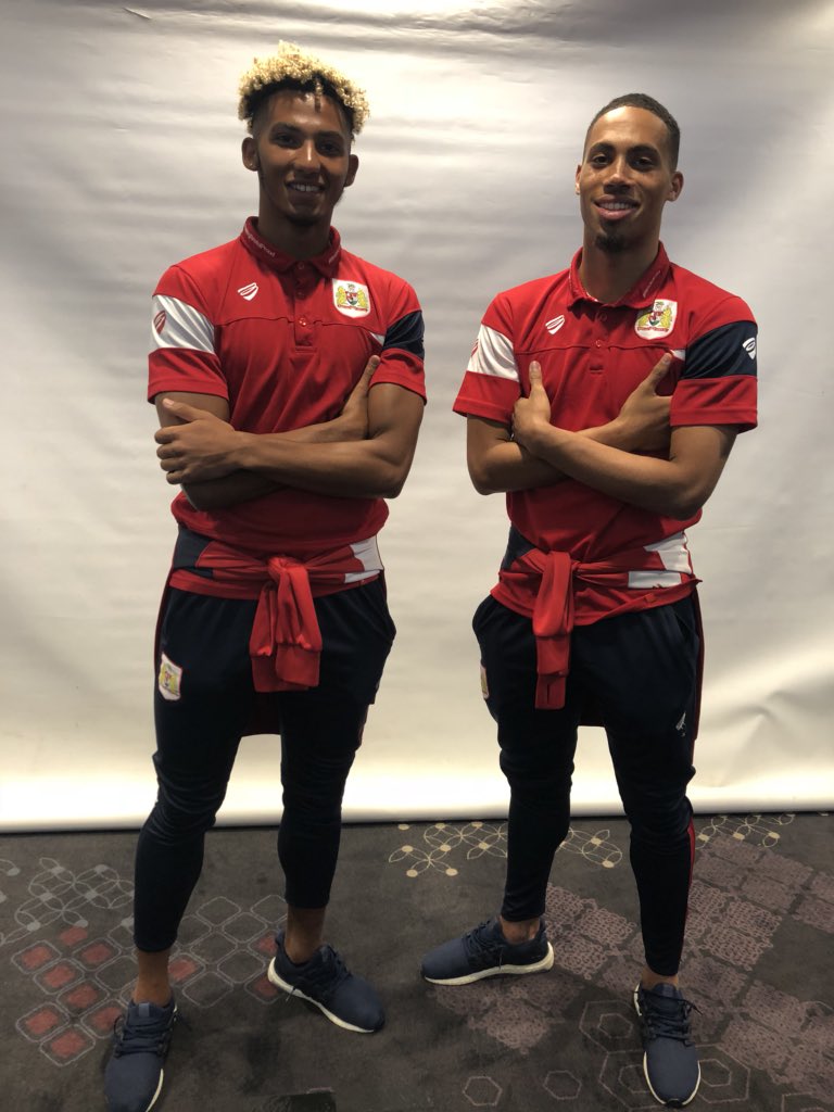 ashtongatestad's tweet photo. @BristolCityJSC Presentation Event @ashtongatestad this evening! Huge thank you to @lloydkelly4 and @ZakVyner1 for attending and interacting with over 200 children🏆🏅👏🏼⚽️ #BCJSC #PlayerVisit #CommunityClub #AshtonGate https://t.co/wqakJQxSqs