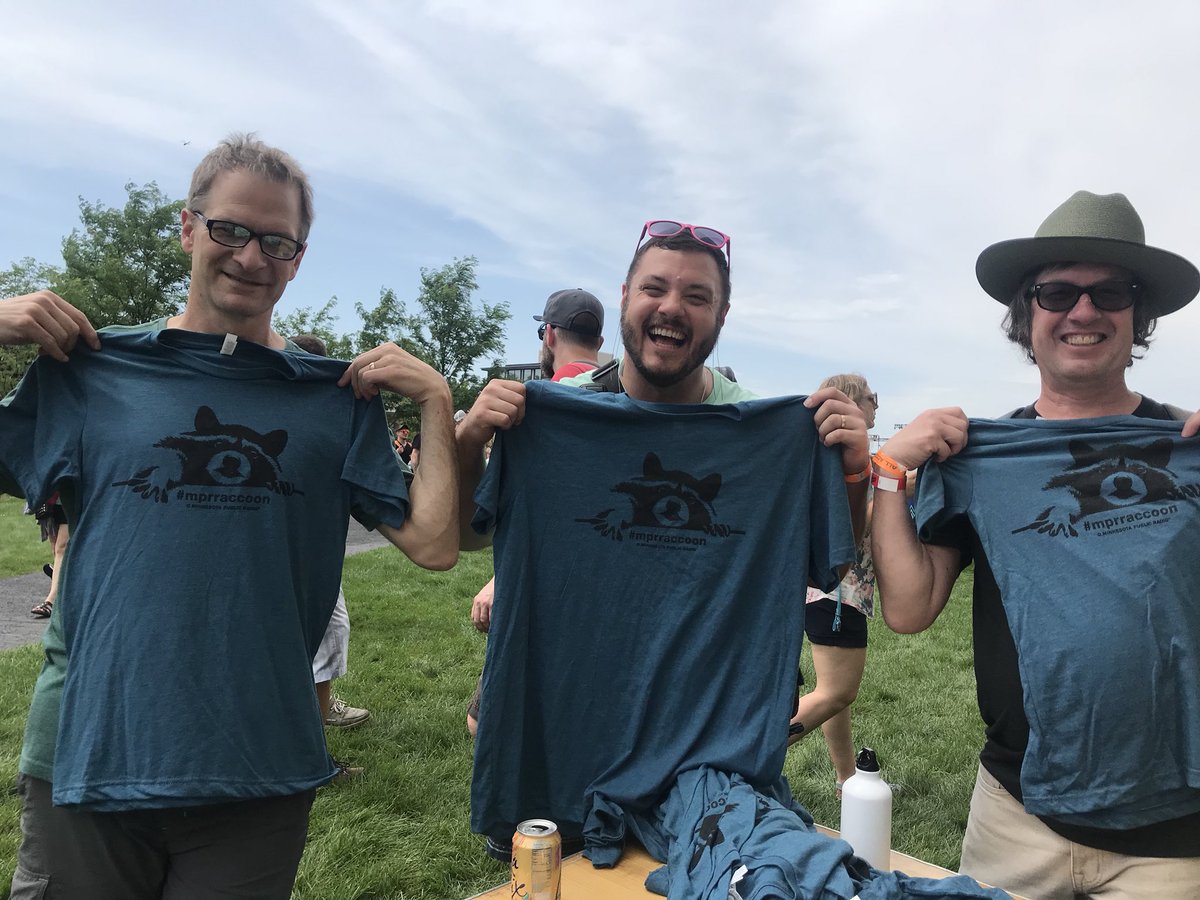 AliLozoff's tweet photo. Look how happy they are with their #MPRraccoon shirts! Only at #RocktheGarden would this scene play out so perfectly. @jmcgnn @JeffyFruit @BillDeVille https://t.co/ZQk07LflXA