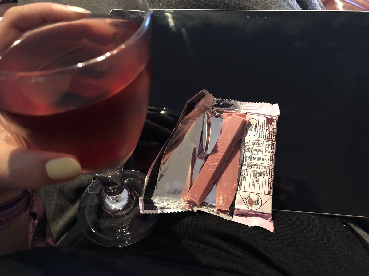 KTH1309's tweet photo. After a long day I’m taking it easy with a couple of pink bits! #RoseWine #RubyKitKat https://t.co/o2IL5NTD3R
