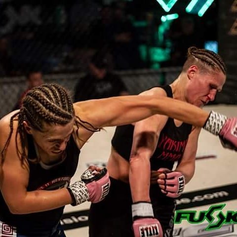 SerenaSouthpaw's tweet image. All I wanna do is fight again. This waiting around is getting old 😒 #mma #SouthpawOutlaw #Reenzilla