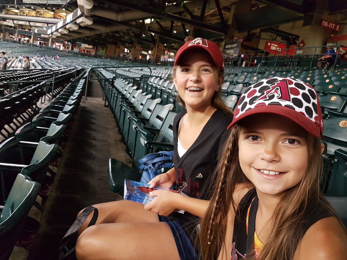 JohnDevolld's tweet photo. 1st time at at a MLB baseball game.
#LetsGoDBacks https://t.co/mHTJuZSS9R