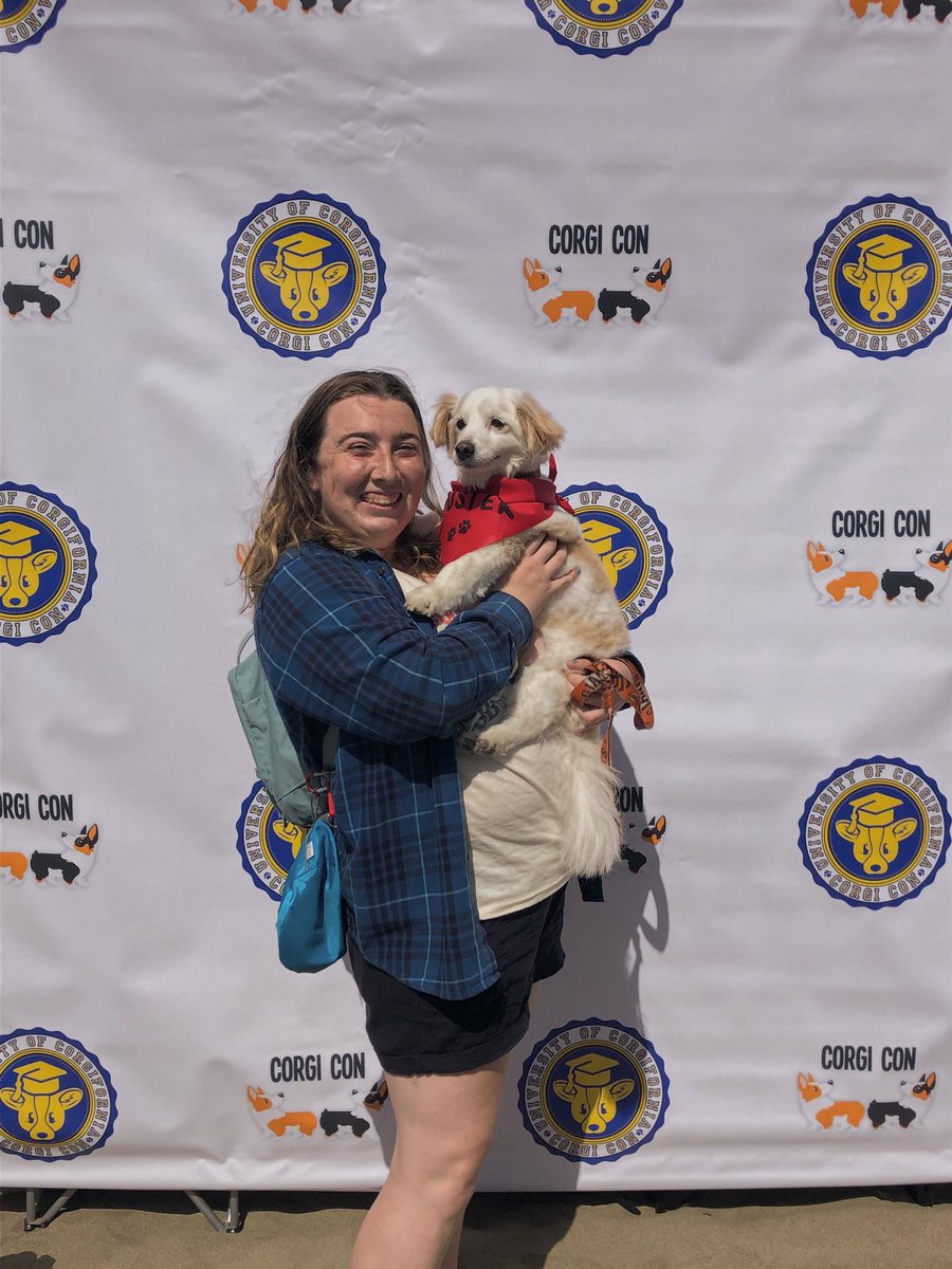 kprimm143's tweet image. Just another day at the beach with my baby 💕🐶

#CorgiCon #corgicon2018