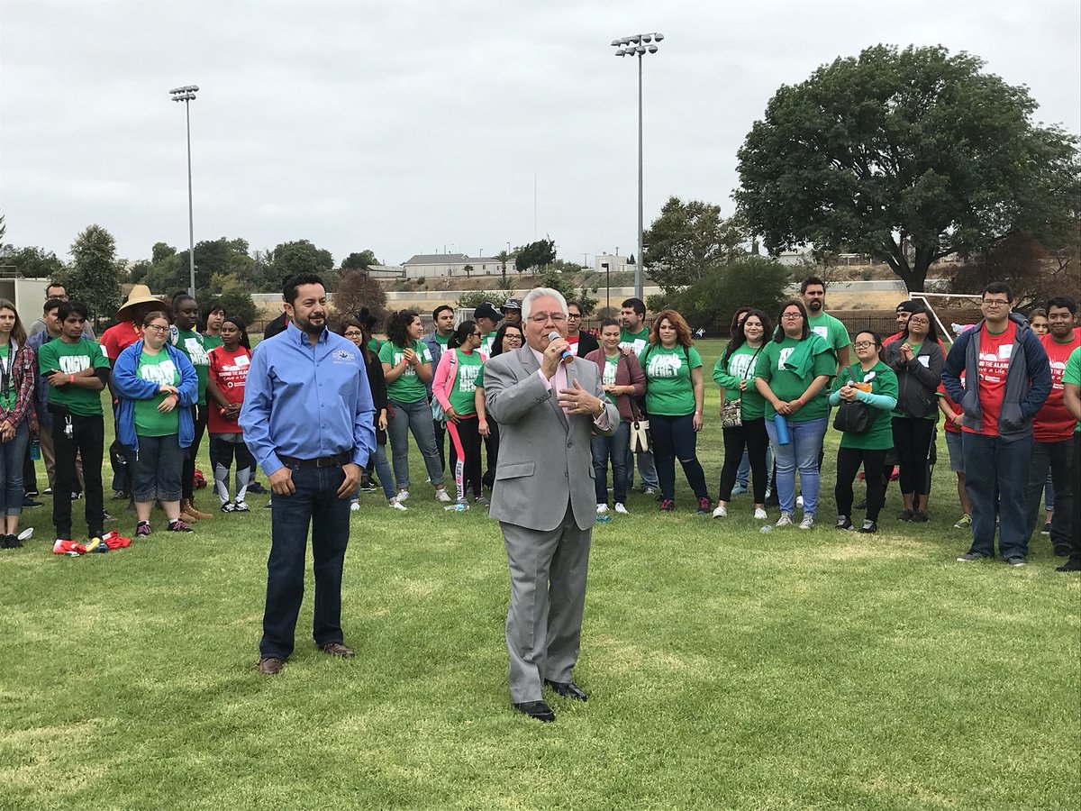 nelsonempro's tweet photo. Great day in @PicoRiveraCity at #RioHondo Park! @RedCrossLA in stalled over 1,400 #free smoke alarms in the homes of residents! Thank you to Mayor Gustavo Camacho, Councilman Archuleta & #MercyWorldWide for helping #PicoRivera become a more resilient community! #EndHomeFires! ⛑ https://t.co/z60RPGo8ox