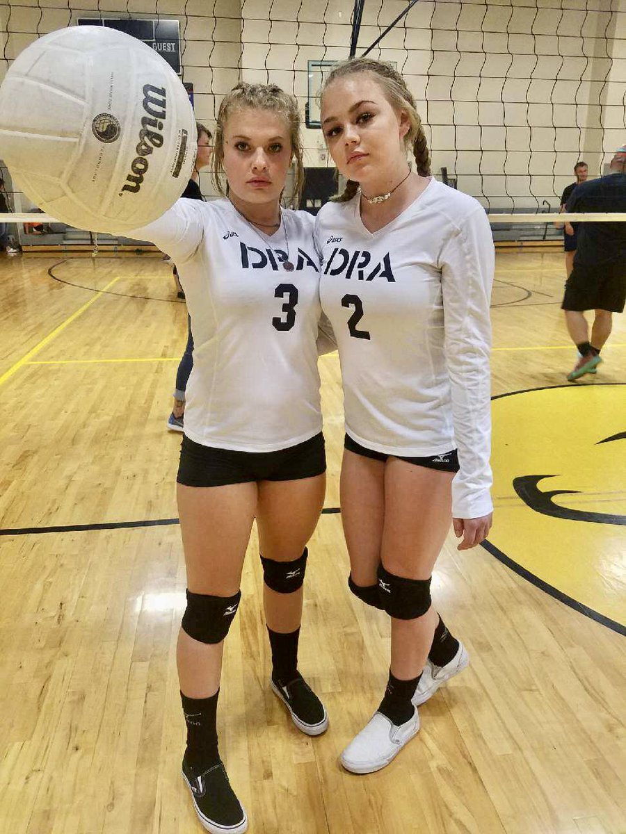 Tonight we had a Staff vs Students volleyball game and everyone had such a great time!