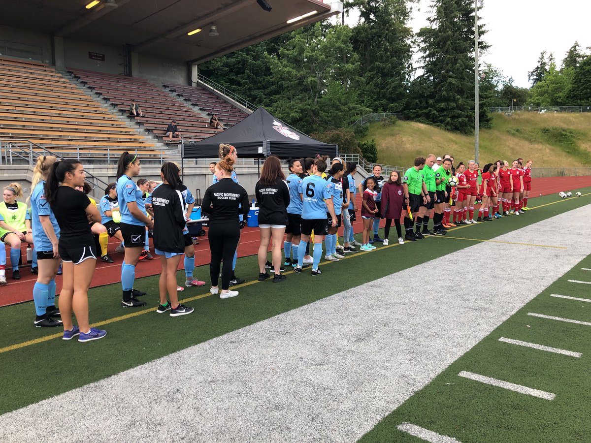 OSA_FC's tweet photo. @OSA_FC walk out assisted by @PacNWSC G04 Maroon. Starting XI ready for match. #GoOSA https://t.co/0M0f2BsWRF