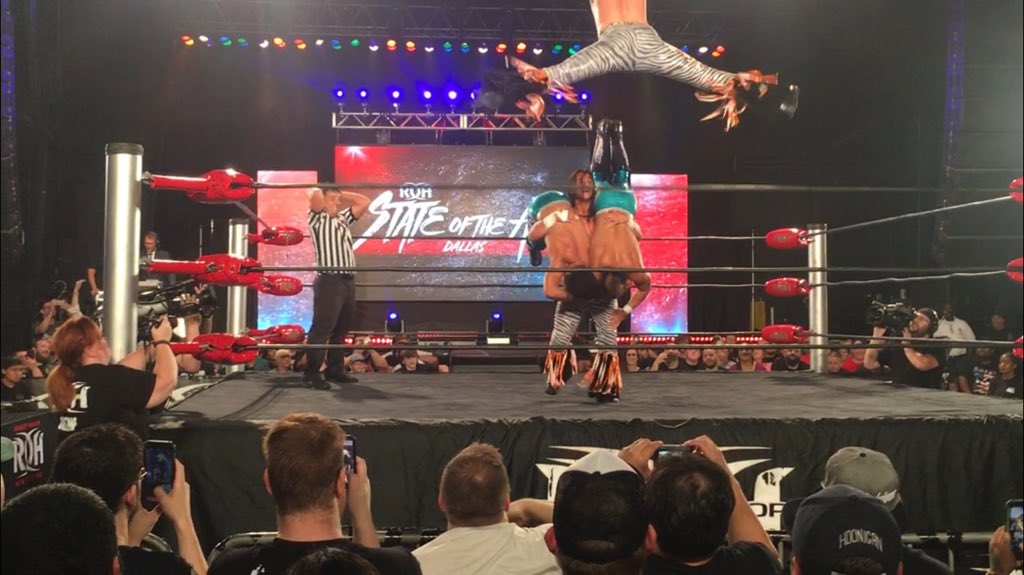 DannoMabe's tweet photo. Double Indytaker #indytaker #doubleindytaker #youngbucks @NickJacksonYB @MattJackson13 https://t.co/rV4Ju0dd8j