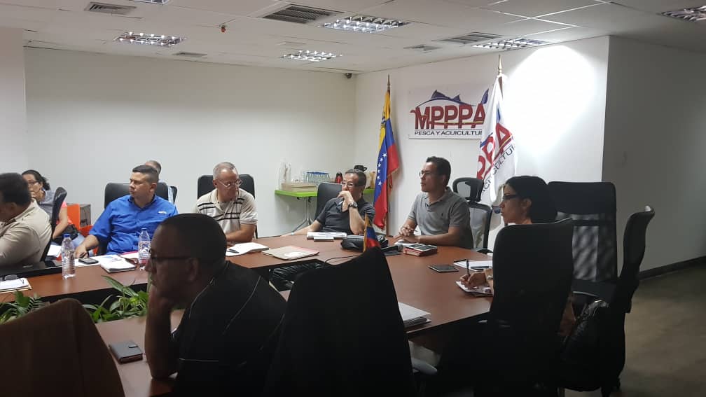 DanteRivasQ's tweet image. Inicialmente vamos a realizar un diagnóstico en @MinPesca e inmediatamente después activaremos el plan en aras de aumentar la producción, procesamiento y distribución del pescado, en sus diferentes especies, garantizando que la proteína llegue a la mesa de nuestro pueblo.