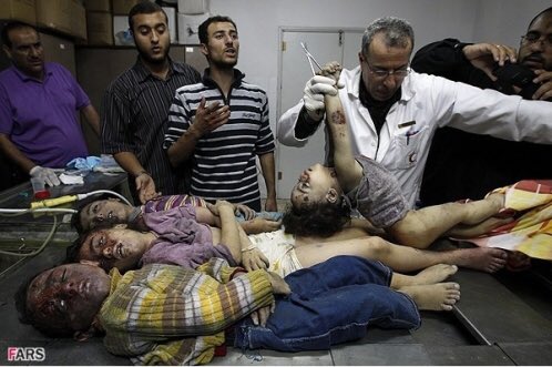 Sergiosueldoo's tweet photo. INOCENCIA ROBADA ,ASESINAN A NIÑOS PALESTINOS LOS SOLDADOS SIONISTAS ISRAELÍES MATAN A NIÑOS PALESTINOS EN LA PLAYA SU ÚNICO DELITO ERA GUGAR AL FÚTBOL Y EL MUNDO Y LA PRENSA MIRA MIRAN HACIA OTRO LADO Y NO VEN EL DOLOR DEL PUEBLO PALESTINO YO QUIERO A PALESTINA 🇵🇸 LIBRE. https://t.co/lZzRCrvHZC