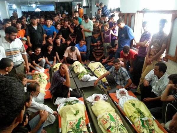Sergiosueldoo's tweet photo. INOCENCIA ROBADA ,ASESINAN A NIÑOS PALESTINOS LOS SOLDADOS SIONISTAS ISRAELÍES MATAN A NIÑOS PALESTINOS EN LA PLAYA SU ÚNICO DELITO ERA GUGAR AL FÚTBOL Y EL MUNDO Y LA PRENSA MIRA MIRAN HACIA OTRO LADO Y NO VEN EL DOLOR DEL PUEBLO PALESTINO YO QUIERO A PALESTINA 🇵🇸 LIBRE. https://t.co/lZzRCrvHZC