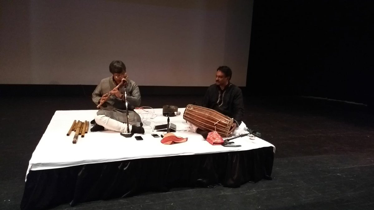 heartfulness's tweet photo. The Heart Notes event for #TheHeartfulnessWay #book launch in #Chicago area got off to a great start!
The #booktour still has a few more weeks to go. Details at https://t.co/CoxA1vNOnD
#Meditation #Music #goodreads #bestseller #heartnote https://t.co/nVyPTxkh6p
