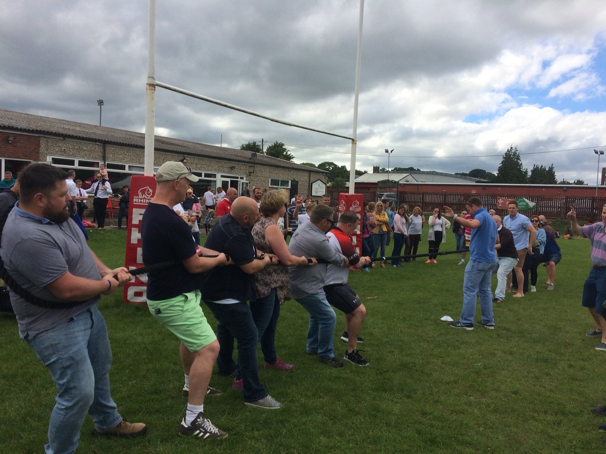 _MarkMorg's tweet photo. Great afternoon @moldrfc presentation day, 10s family win the tug of war comp 🍻#PrimeWelshBeef 💪Then top effort by 🏴󠁧󠁢󠁷󠁬󠁳󠁿 beating 🇦🇷 again - bendigedig. Don’t think that was a red card after (&amp; before)the cheap shots 🤪 #PunchyMedic 🥊#ARGvWAL #ARIvCYM @ovalzonerugby https://t.co/psBzJn8BPE