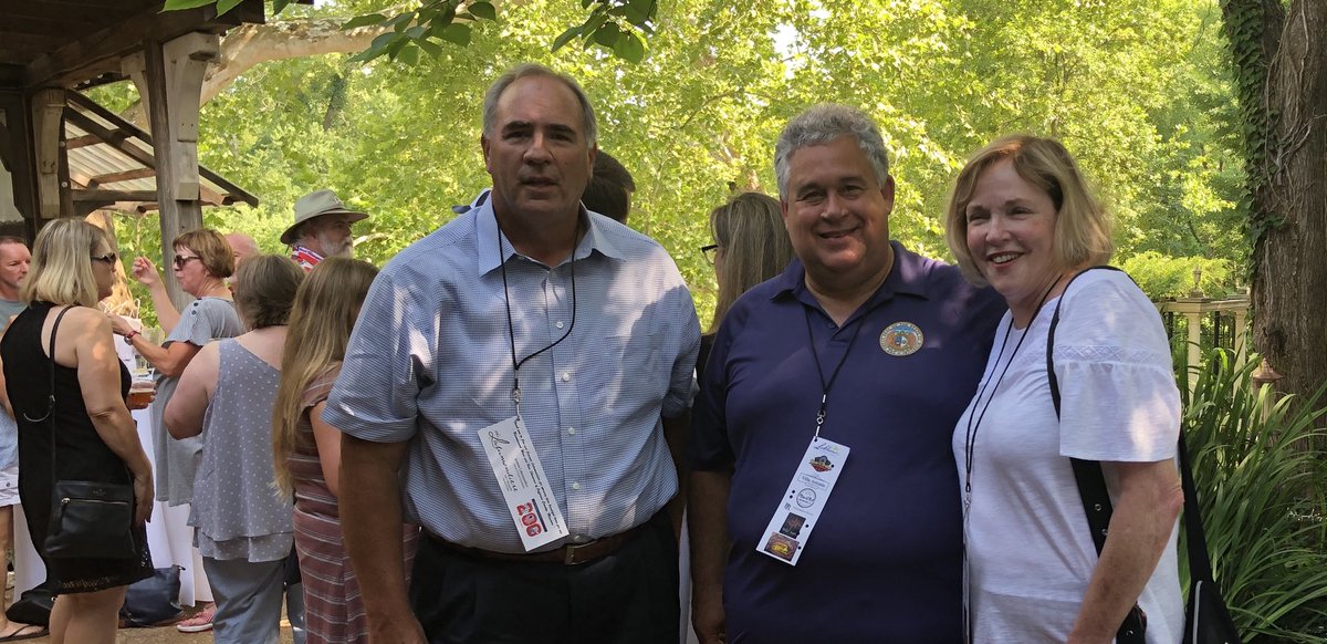 WielandNow's tweet photo. Proud to be a sponsor of Jefferson County Bicentennial 200! Great to see so many friends at the SOLD-OUT @jeffcomo200 Bicentennial Wine &amp; Beer Showcase of Jefferson County at Lalumondiere Mill &amp; Rivergardens. #jeffcomo w/ @votegannon &amp; @dennisgannon1 https://t.co/vbpc3P7xZc