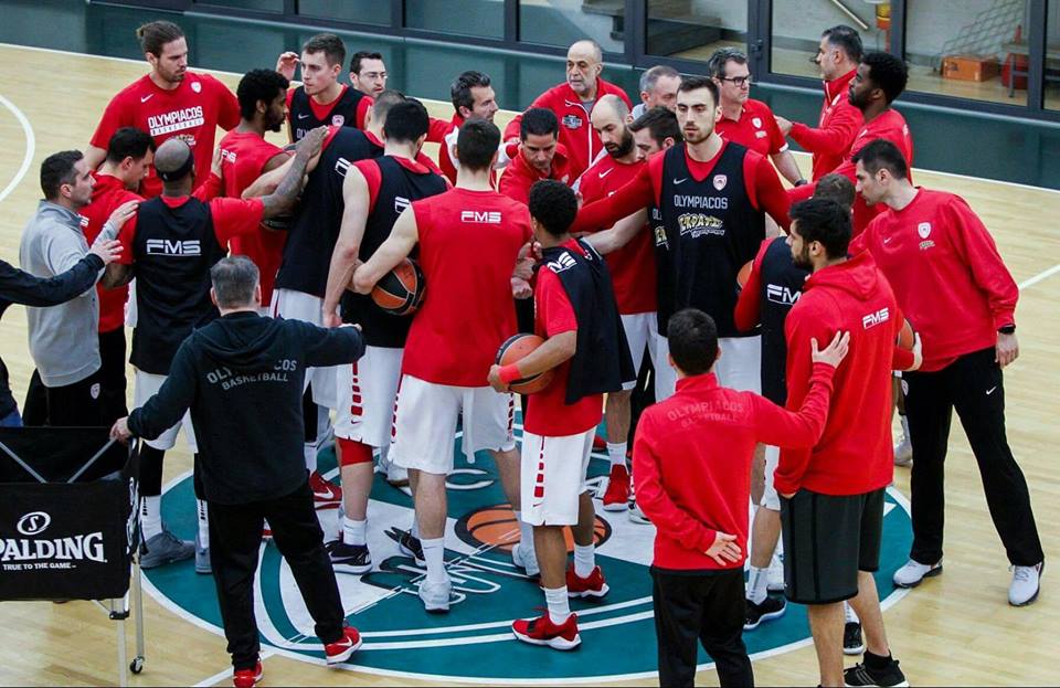 Gate7Tasos's tweet photo. Ξημερώνει 17 Ιουνίου.Μέρα που πρέπει να μείνει στην ιστορία ως εκείνη που ξεφτιλίσαμε ό,τι πιο σιχαμερό έχει βγάλει ο αθλητισμός στο σπίτι του
Το πιστεύω, αυριο η ερυθρόλευκη ξεβρακώνει τη ντροπή του μπάσκετ.... Πάμε γερά μάγκες...
#weareolympiacos #olympiacosbc #paooly #paobc https://t.co/XHEXOk1dt5